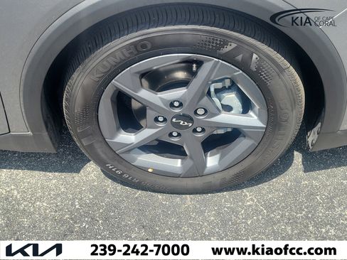 Certified 2025 Kia K4 FWD image 7