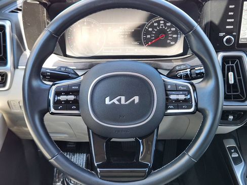 Certified 2023 Kia Sorento S w/ Panoramic Sunroof Package AWD/4WD image 23