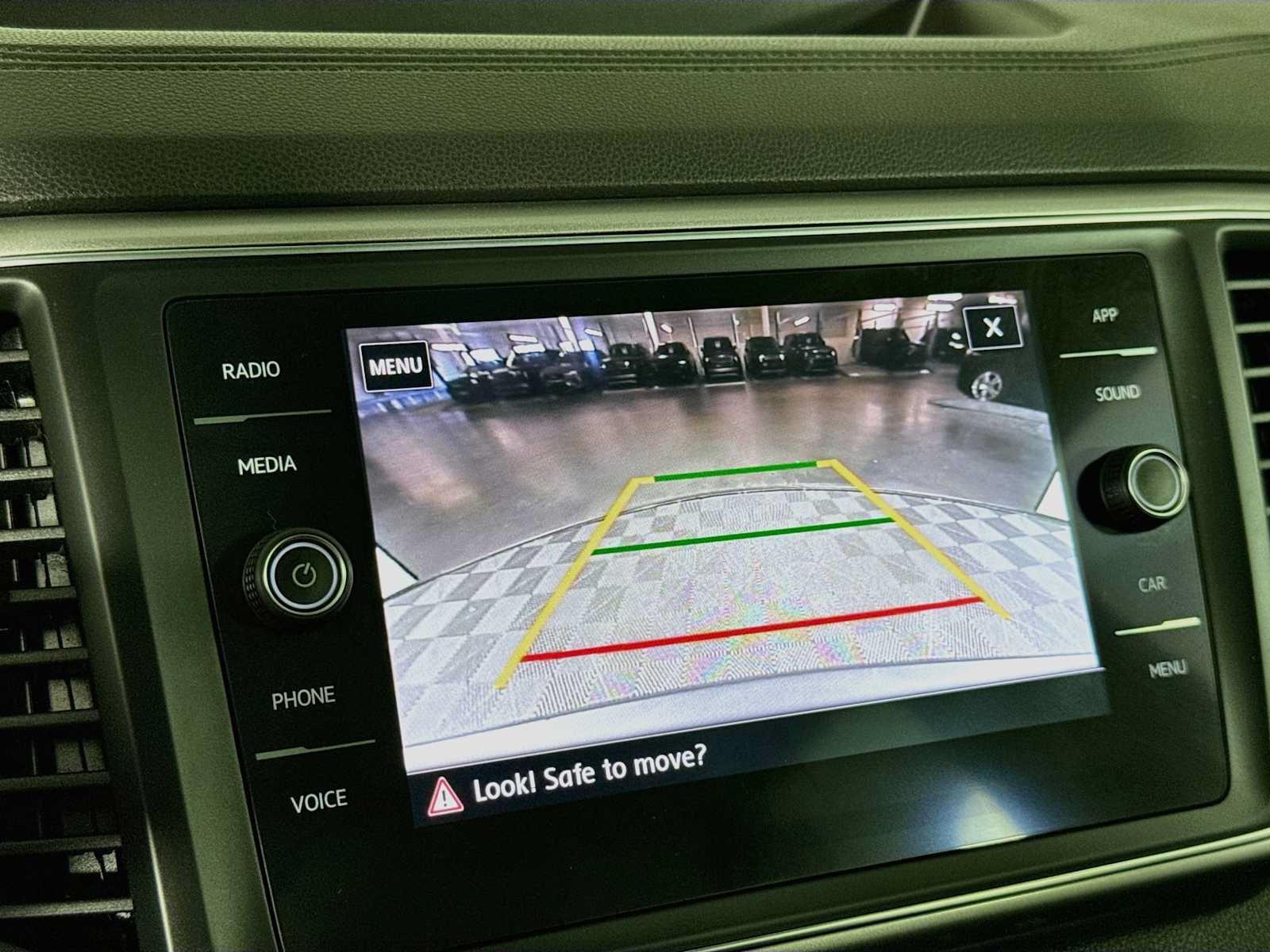 Used 2019 Volkswagen Atlas SE AWD/4WD image 14