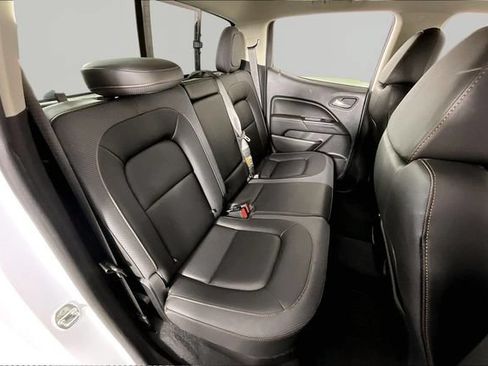 Used 2022 GMC Canyon AT4 AWD/4WD image 25