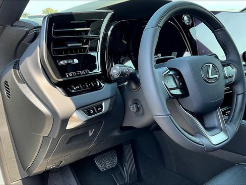 Used 2024 Lexus RX 350 Premium Plus FWD image 15