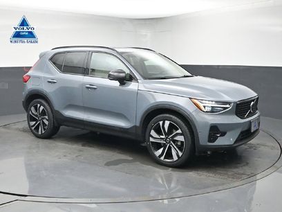 Used 2023 Volvo XC40 B5 Ultimate w/ Climate Package