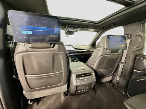 Used 2024 Cadillac Escalade Sport w/ Touring Package AWD/4WD image 28