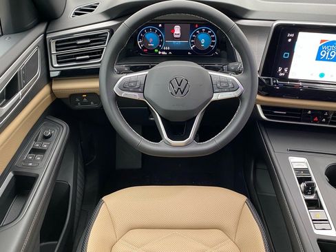 New 2026 Volkswagen Atlas Cross Sport SE image 5