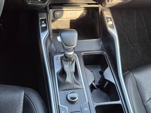 Used 2023 Kia Sorento S w/ Panoramic Sunroof Package FWD image 33