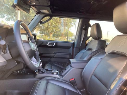Used 2026 Ford Bronco Outer Banks AWD/4WD image 8