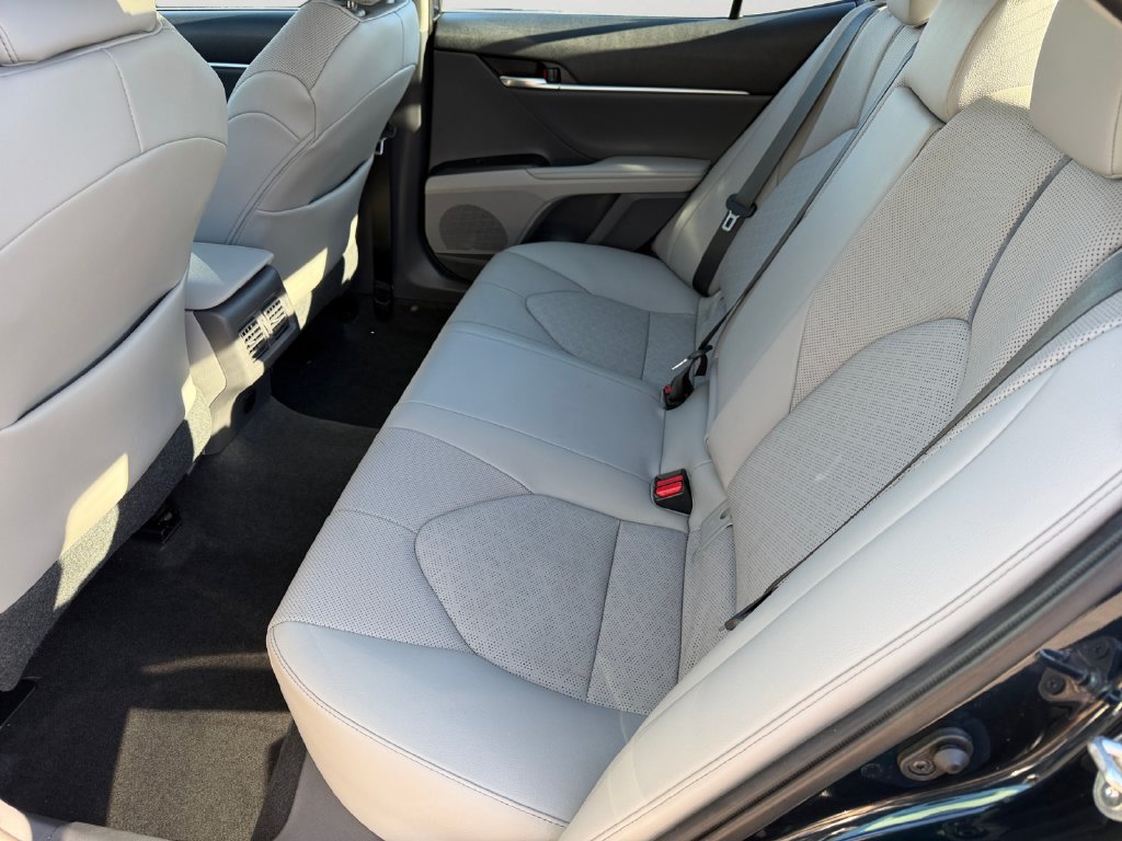 Used 2021 Toyota Camry XSE w/ Navigation Package FWD image 11