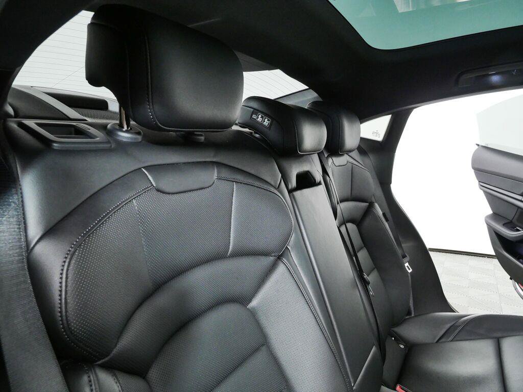 Certified 2023 Porsche Taycan RWD image 22
