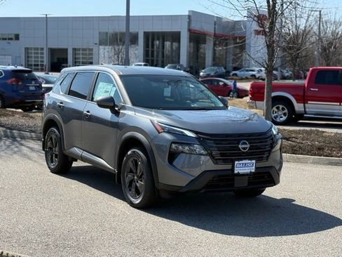 New 2026 Nissan Rogue SV AWD/4WD image 3