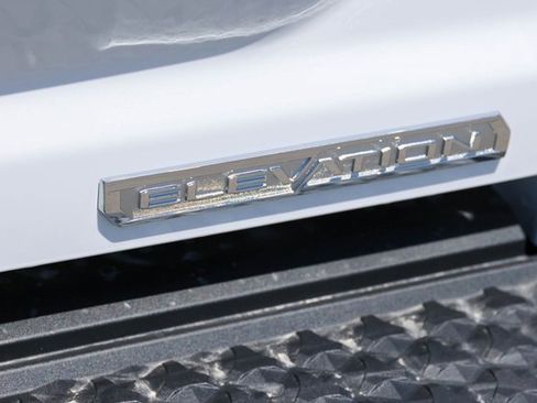 New 2026 GMC Canyon Elevation w/ Convenience Package image 6