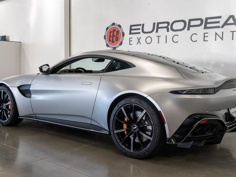 Used 2020 Aston Martin V8 Vantage image 29