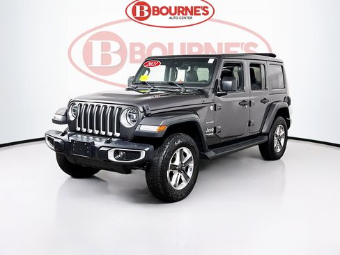 Used 2021 Jeep Wrangler Unlimited Sahara image 8