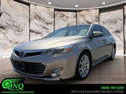Used 2013 Toyota Avalon Limited w/ Technology Pkg