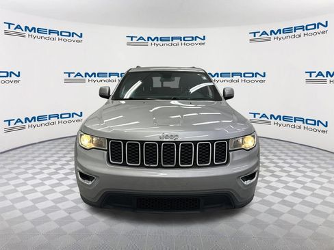 Used 2020 Jeep Grand Cherokee Laredo RWD image 8