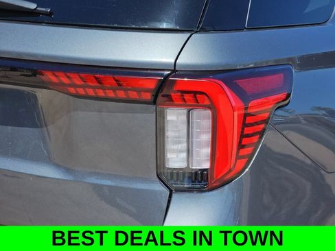 New 2026 Ford Explorer Active RWD image 42