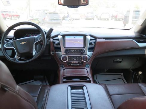 Used 2015 Chevrolet Tahoe LTZ RWD image 23