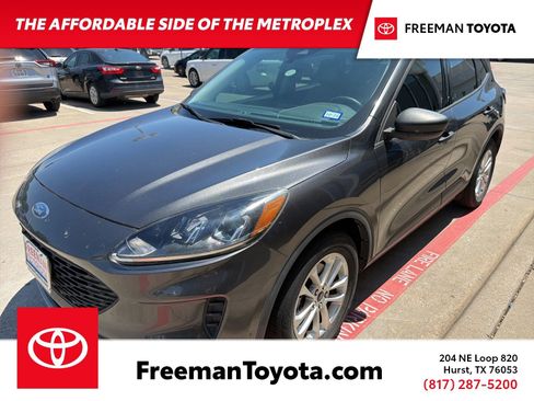 Used 2020 Ford Escape S FWD image 1