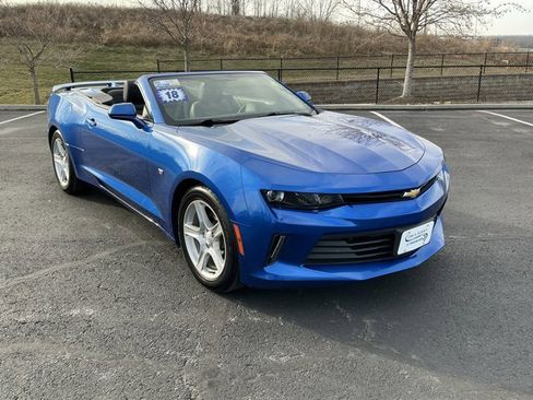 Used 2018 Chevrolet Camaro LT image 2