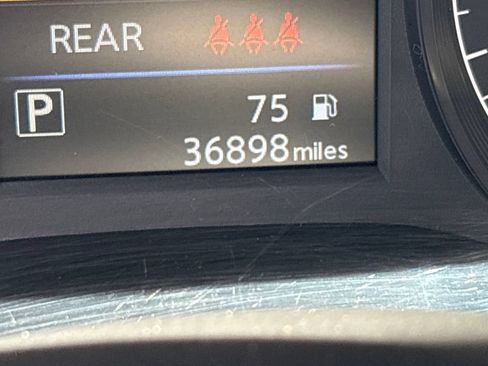 Used 2024 Nissan Altima 2.5 S FWD image 18