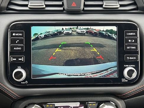 New 2025 Nissan Versa SR w/ Trunk Package image 28