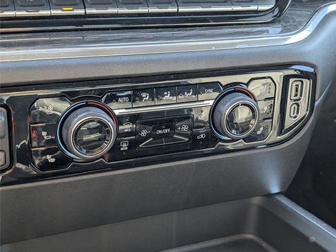 Used 2024 Chevrolet Silverado 3500 LTZ w/ LTZ Plus Package image 28