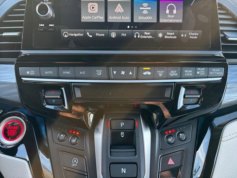 New 2026 Honda Odyssey Elite image 18