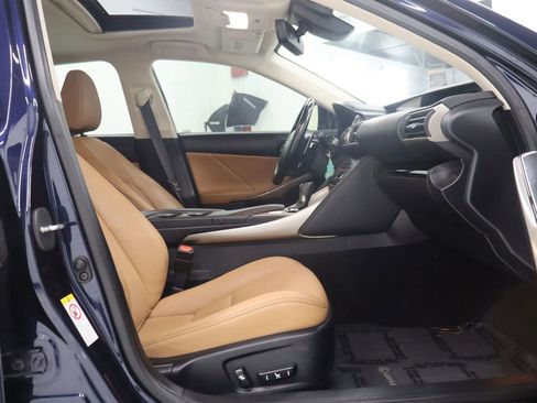 Used 2018 Lexus IS 300 AWD w/ Comfort Package image 25