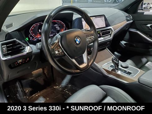 Used 2020 BMW 330i Sedan w/ Convenience Package RWD image 7