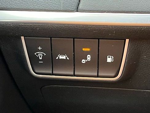 Used 2018 Kia Stinger Premium image 34