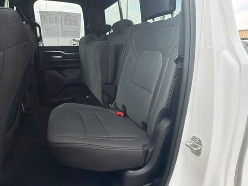 Used 2022 RAM 1500 Big Horn AWD/4WD image 14
