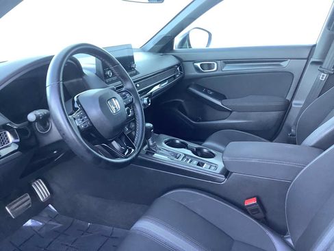 Used 2024 Honda Civic Sport image 3