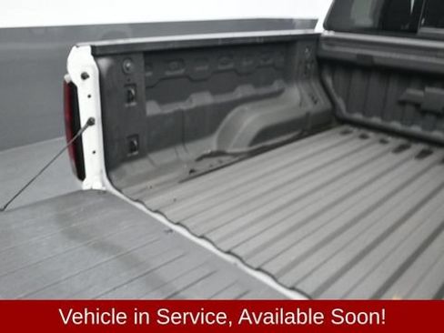 Used 2024 Chevrolet Colorado Z71 w/ Advanced Trailering Package AWD/4WD image 19