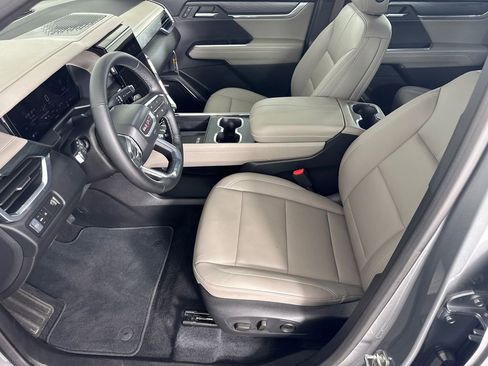 New 2026 GMC Acadia Elevation w/ Elevation Premium Package image 9