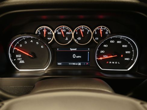 Used 2021 Chevrolet Silverado 1500 LT image 27