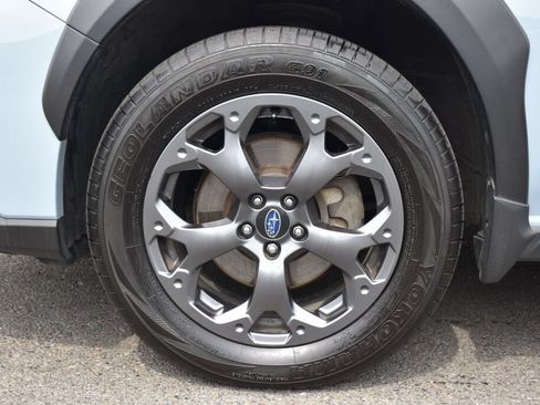 Used 2022 Subaru Crosstrek 2.5i Sport w/ Moonroof Package AWD/4WD image 24