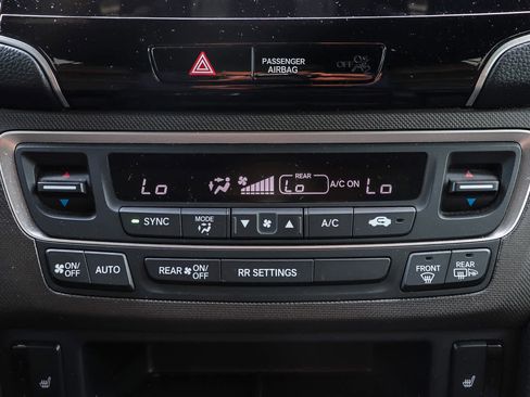 Used 2024 Honda Passport TrailSport image 18