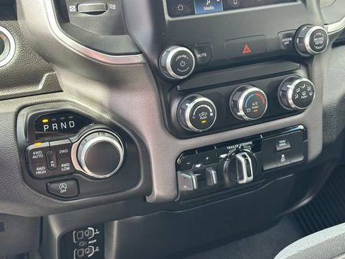 Used 2022 RAM 1500 Big Horn w/ Trailer Tow Group AWD/4WD image 31