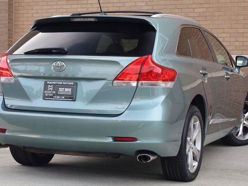 Used 2011 Toyota Venza AWD w/ Convenience Pkg image 9