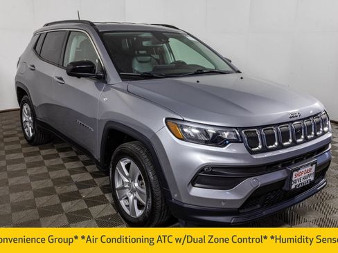 Used 2022 Jeep Compass Latitude w/ Convenience Group AWD/4WD image 13