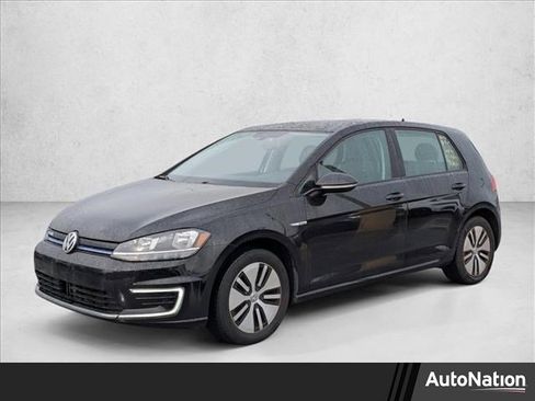 Used 2019 Volkswagen e-Golf SE w/ Driver Assistance Package image 1