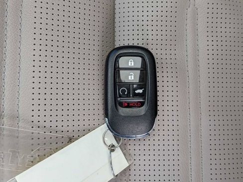 Certified 2024 Honda CR-V EX-L image 32