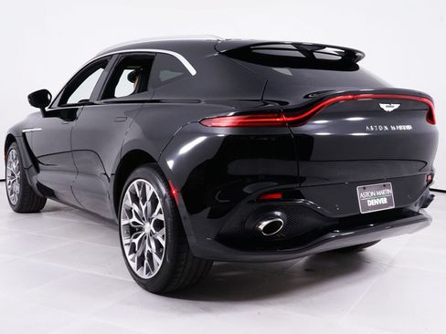 Used 2023 Aston Martin DBX AWD/4WD image 18