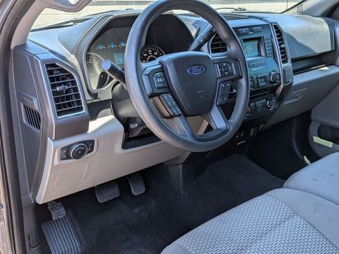Used 2015 Ford F150 XLT RWD image 10