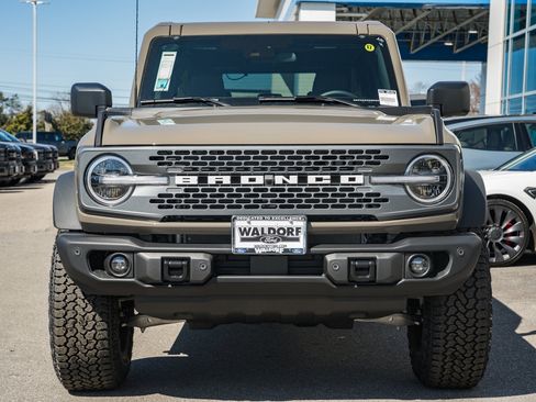 New 2026 Ford Bronco Badlands AWD/4WD image 2