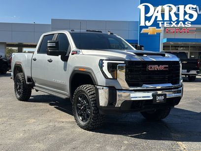 Used 2025 GMC Sierra 2500 Pro w/ Convenience Package