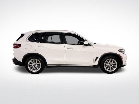 Used 2022 BMW X5 xDrive40i w/ Premium Package AWD/4WD image 6