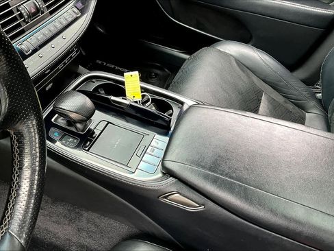 Used 2018 Lexus LS 500 F Sport w/ Accessory Package (Z2) RWD image 17
