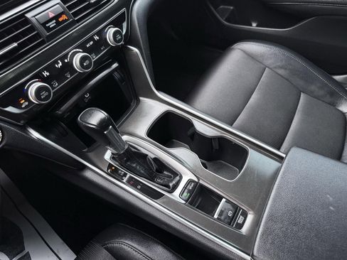 Used 2019 Honda Accord Sport image 41