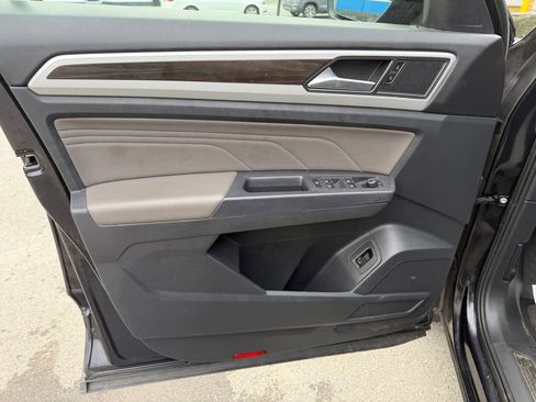 Used 2021 Volkswagen Atlas SE AWD/4WD image 14