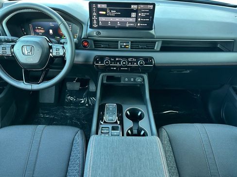 New 2026 Honda Pilot Sport image 15